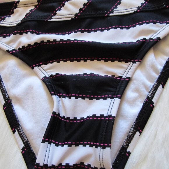 3/$15 Split | Button Striped Bikini Bottom - Picture 2 of 8
